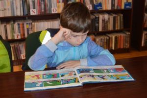 Żuczki w Bibliotece