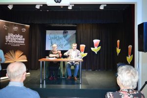 Tatr przy stoliku Wspomnienie fotorelacja