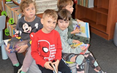 Biedronki w bibliotece